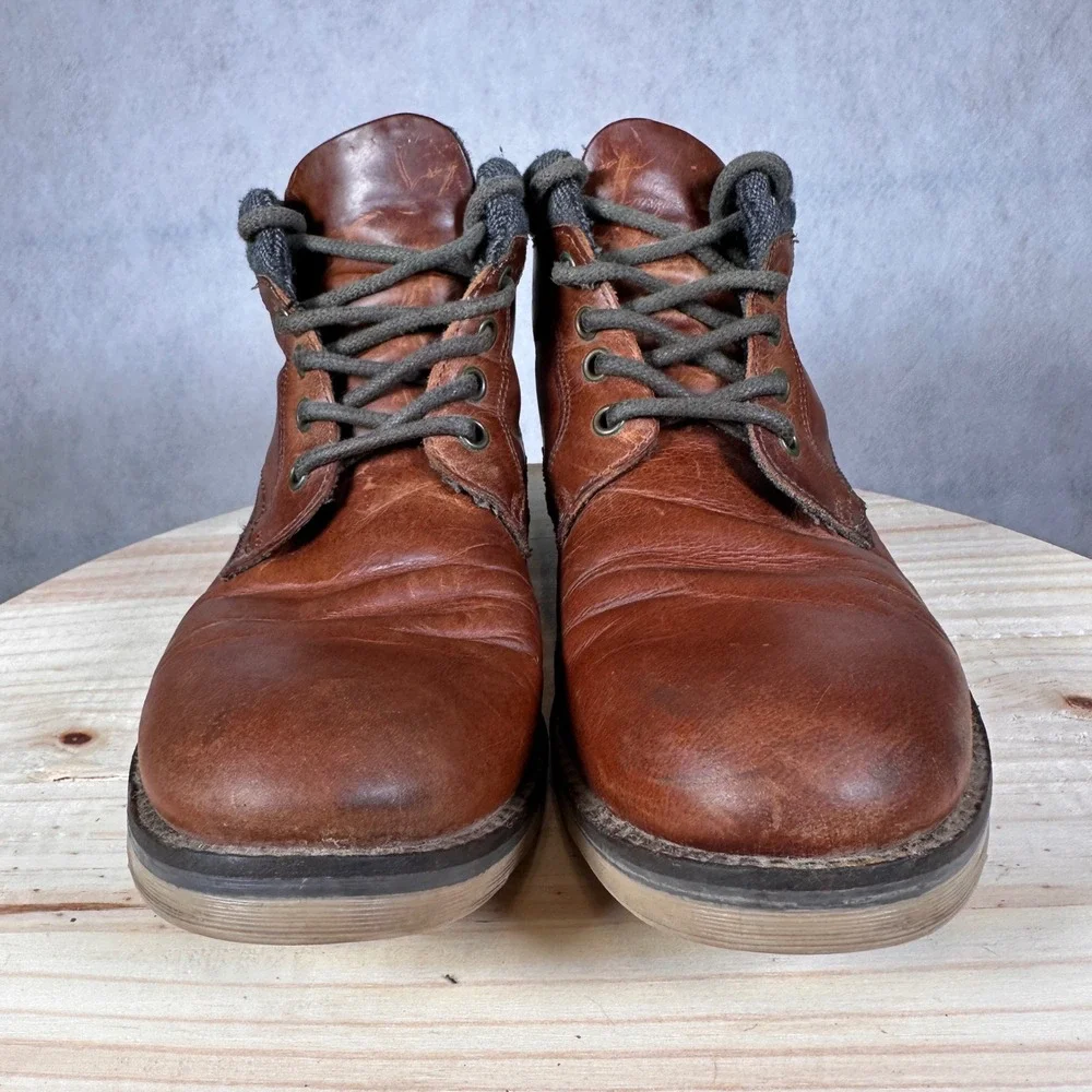Crevo Leather Chukka Boots Mens 10 Chestnut Brown Good Herringbone Collar